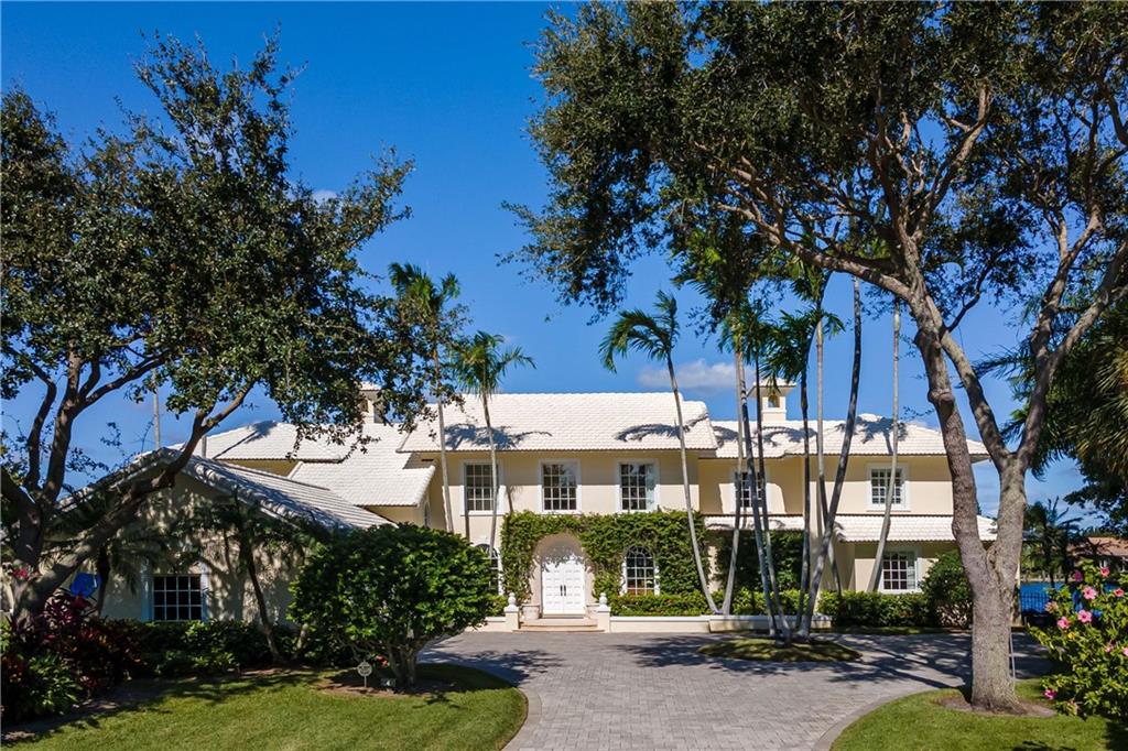 For Sale: 217 Rudder Road, Vero Beach, FL 32963 | 7 Beds ...